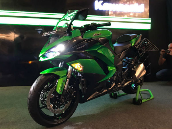 2017 Kawasaki Ninja 1000 launched at Rs 9.98 lakh